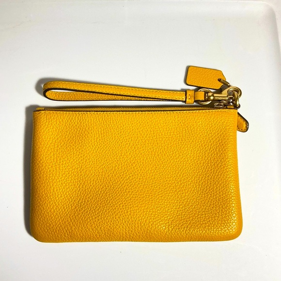 NWOT Coach Yellow Wristlet Clutch